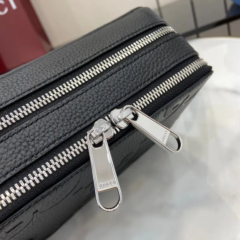 Gucci Jumbo GG Unisex Crossbody Bag Black