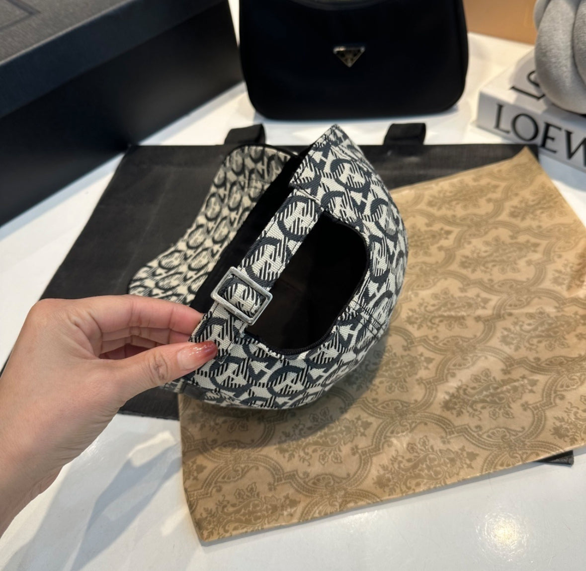 Ferragamo hat