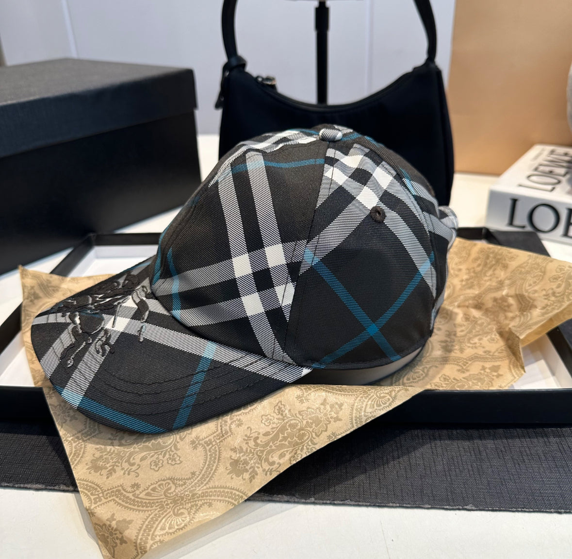 Burberry hat