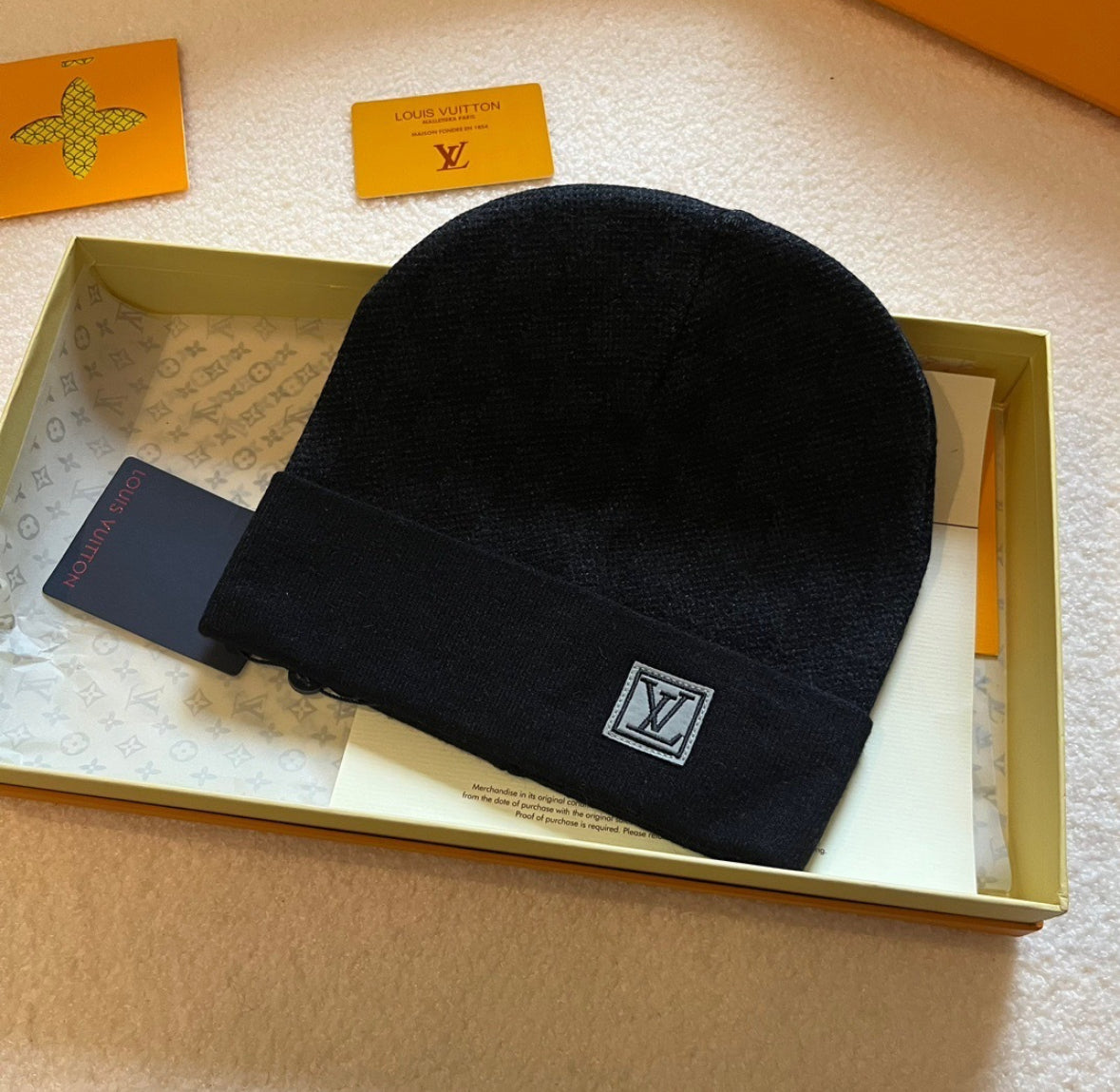Lv beanie