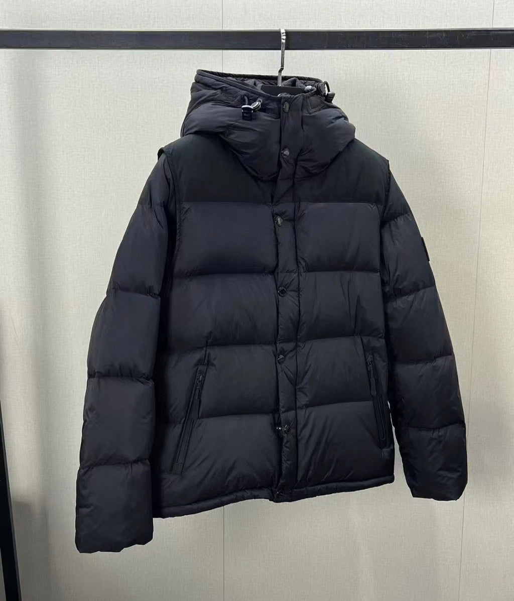 Burberry convertible jacket (Fast Delivery 1-3 Days only on Size S)