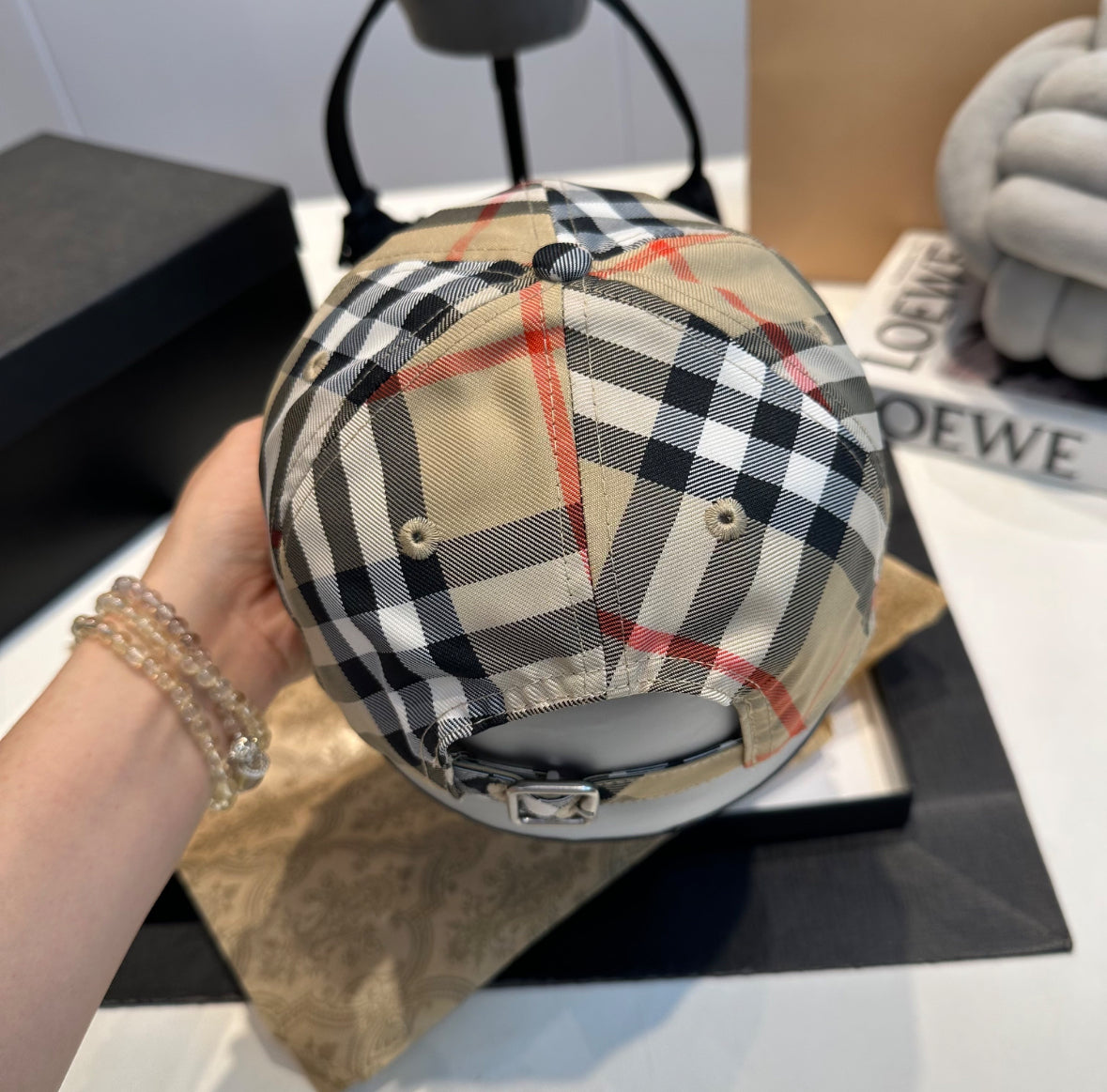 Burberry hat