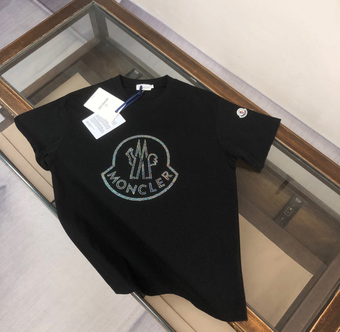 Moncler T-shirt