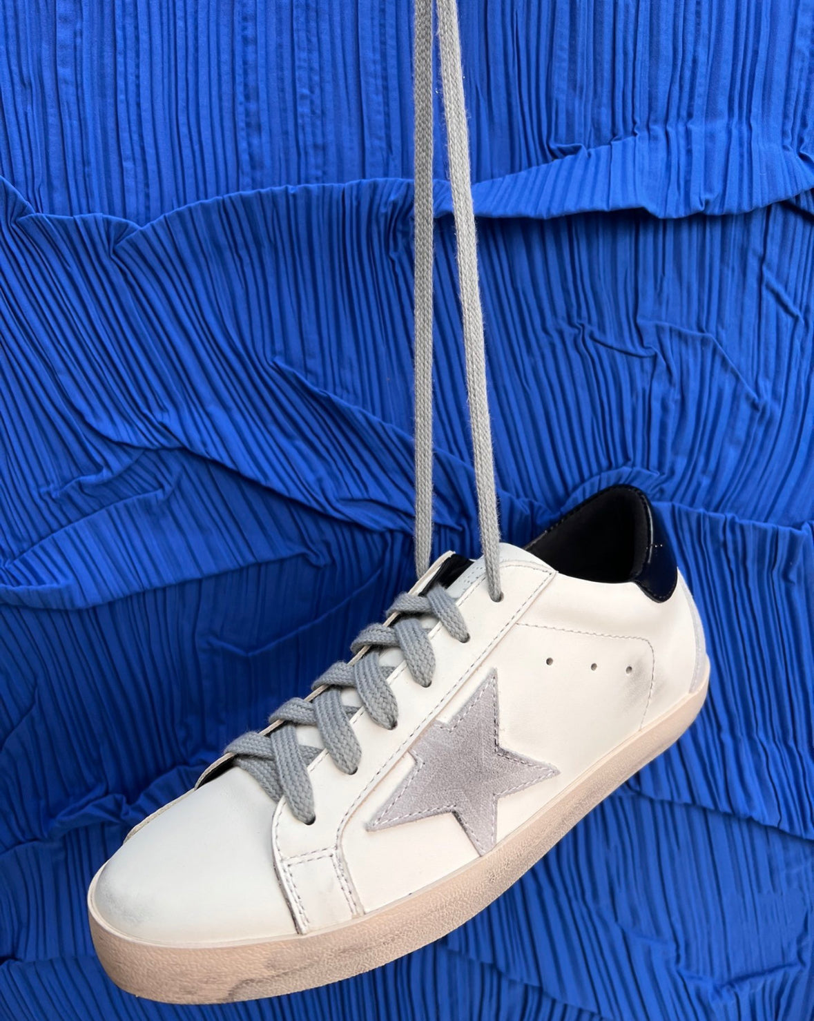 Golden Goose Super-Star