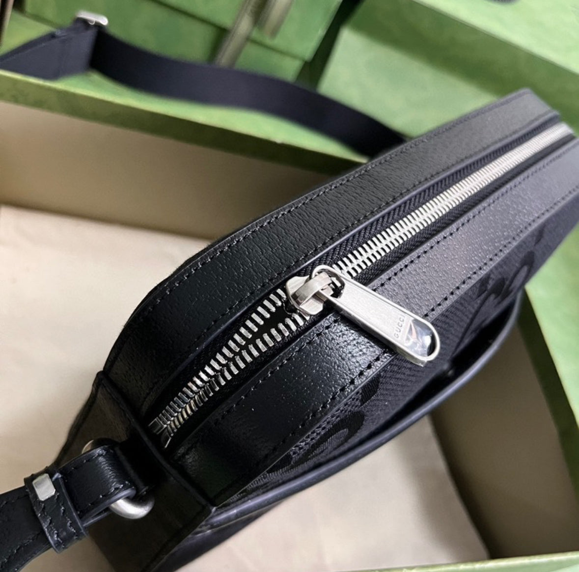 Gucci Jumbo GG Unisex bag black