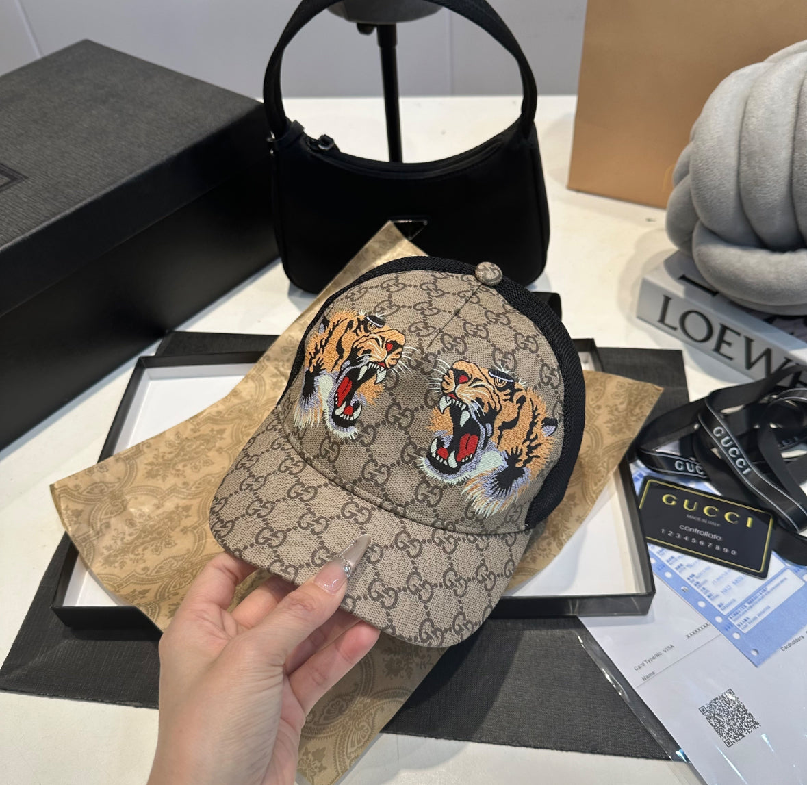 Gucci GG Supreme Tiger Print Baseball Cap