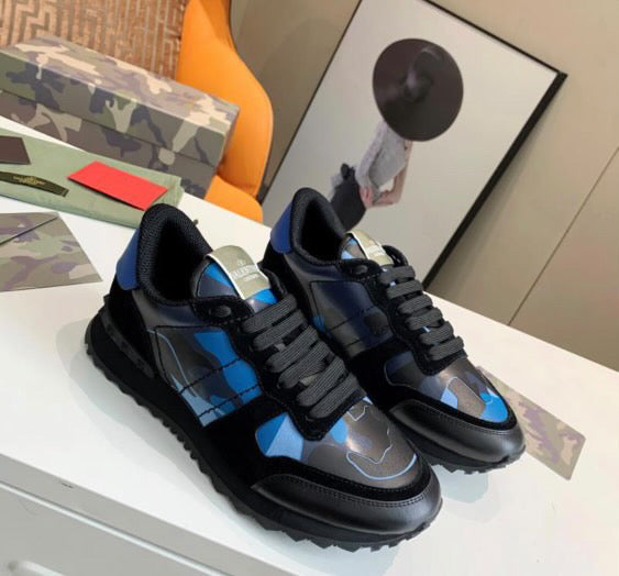 Valentino garvani rockrunner camouflage unisex sneakers blue and black