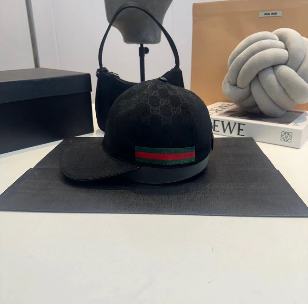 Gucci canvas hat
