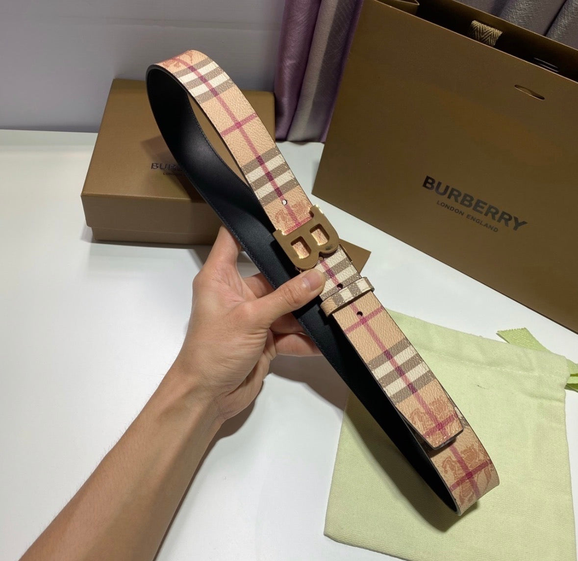 Burberry belt