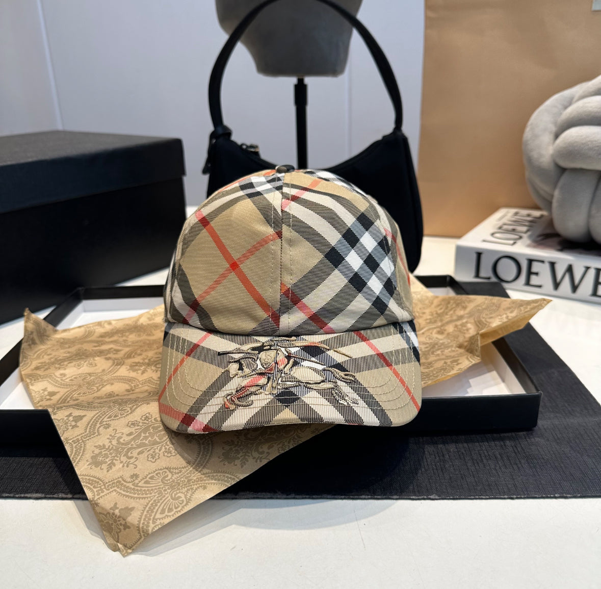 Burberry hat