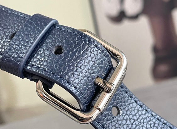 Louis Vuitton bum bag Discovery pm monogram blue