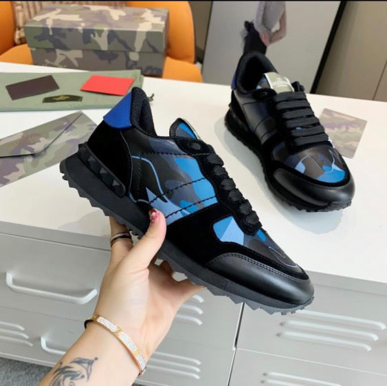 Valentino garvani rockrunner camouflage unisex sneakers blue and black