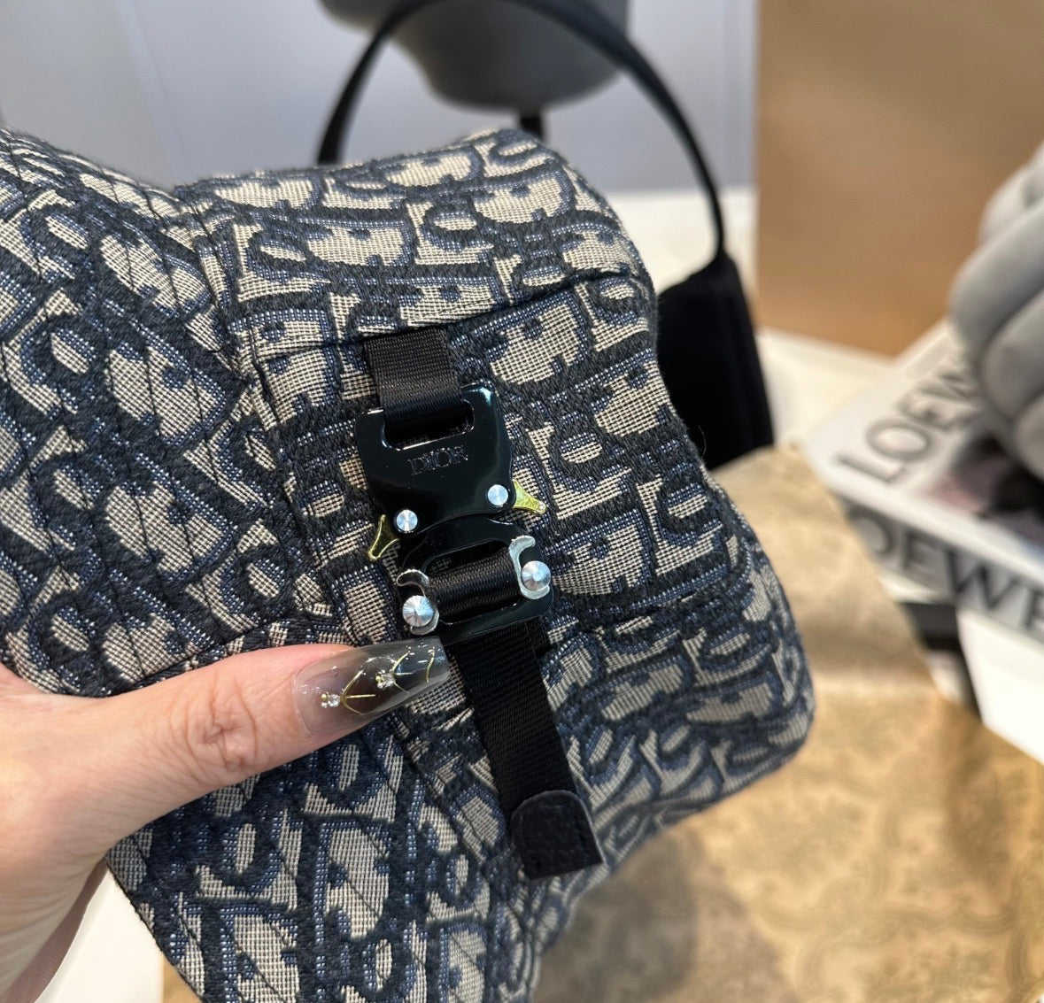 Christian Dior Oblique Bucket Hat Navy Blue and Beige Blended Cotton Jacquard