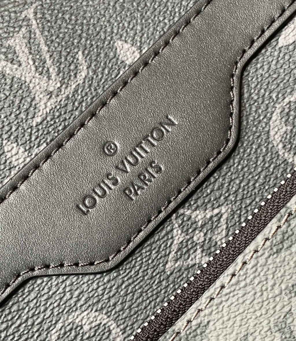 Louis Vuitton Trio Messenger Men’s Bag black and grey
