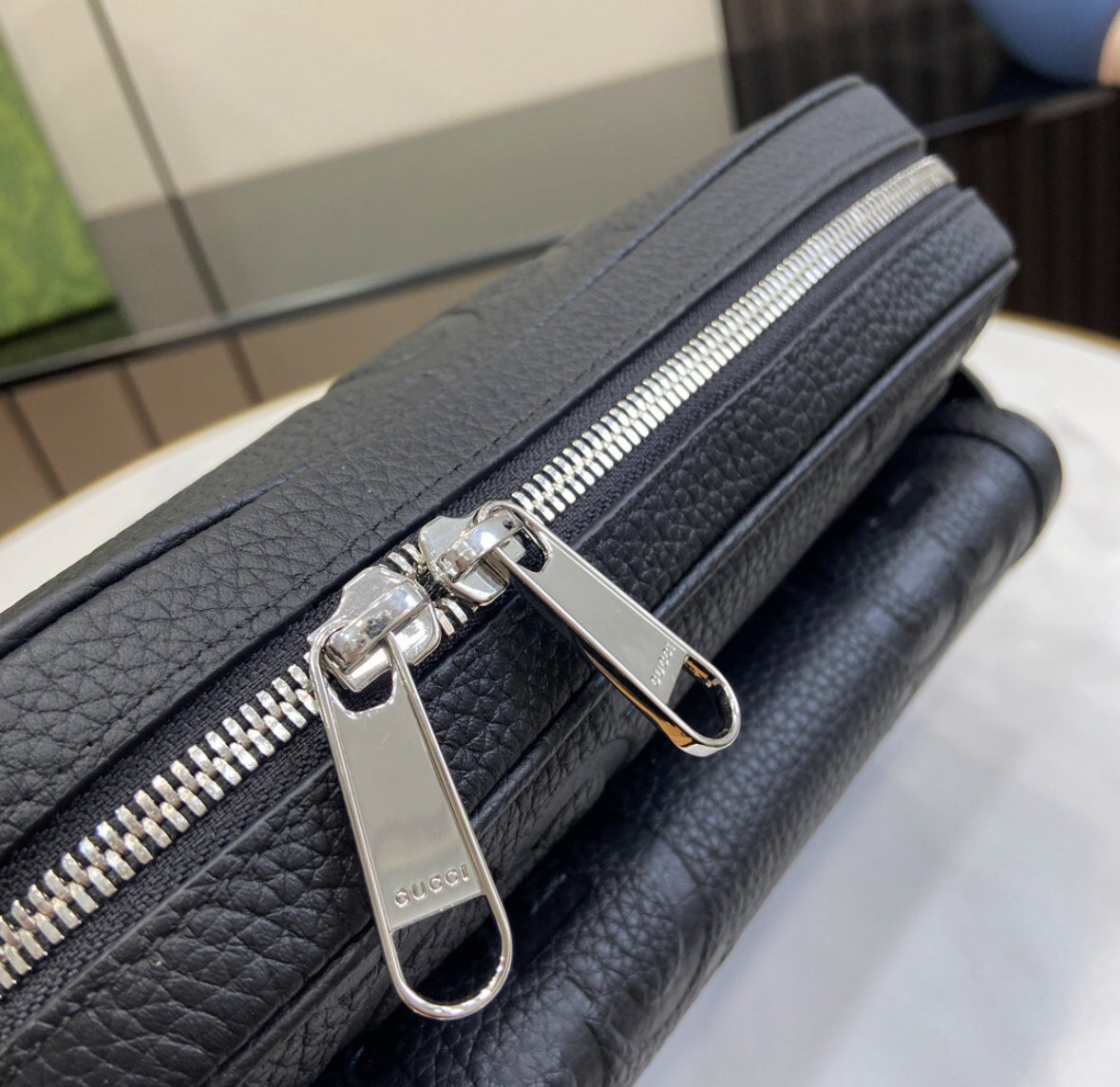 Gucci bag black