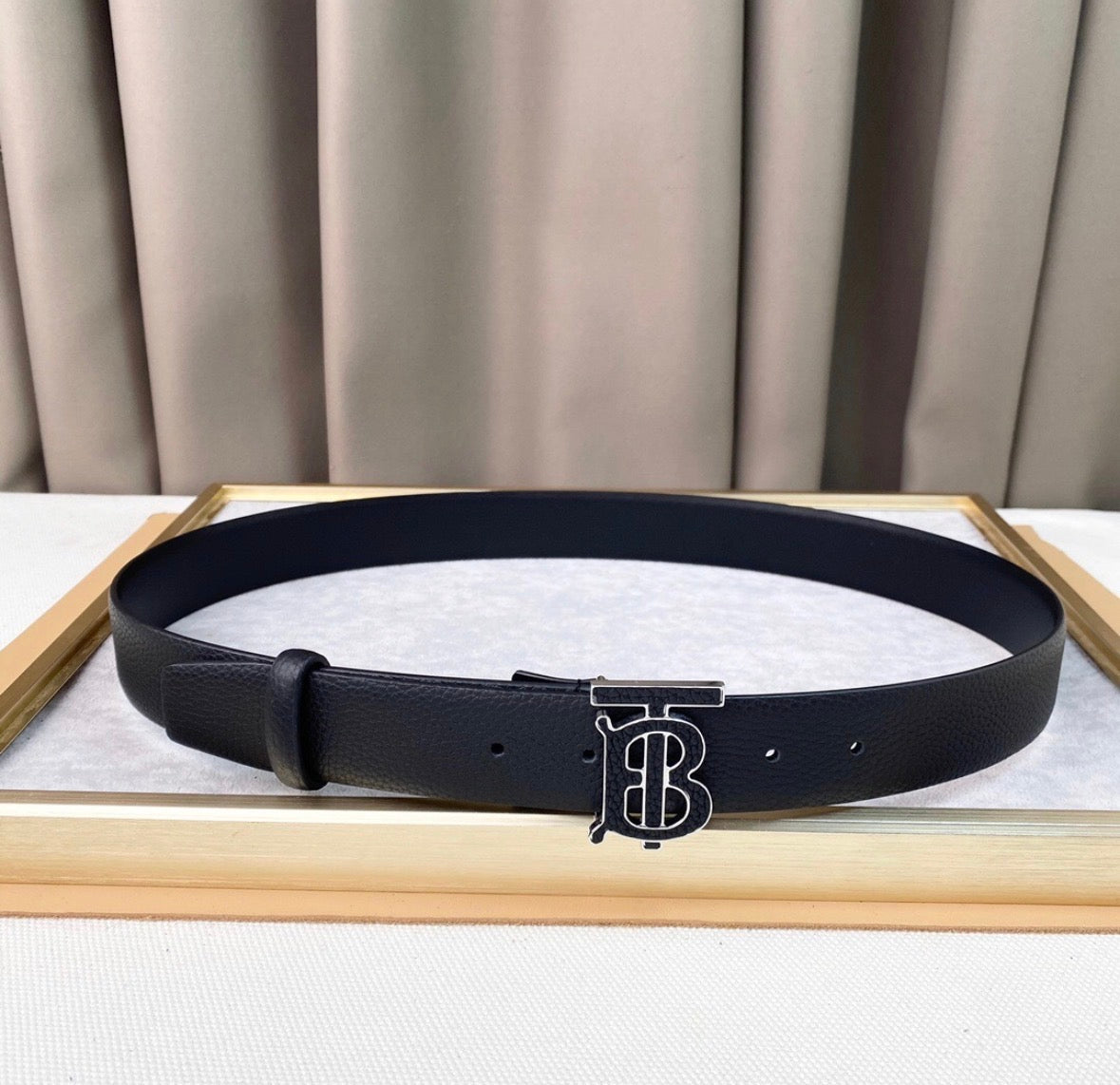 Burberry belt