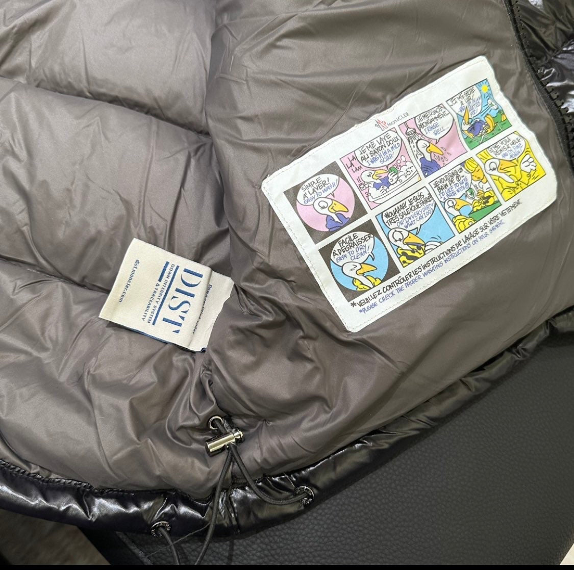 Moncler Maya black (Fast Delivery 1-3 Days only on Size S)