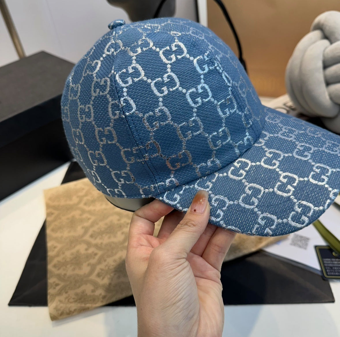Gucci hat