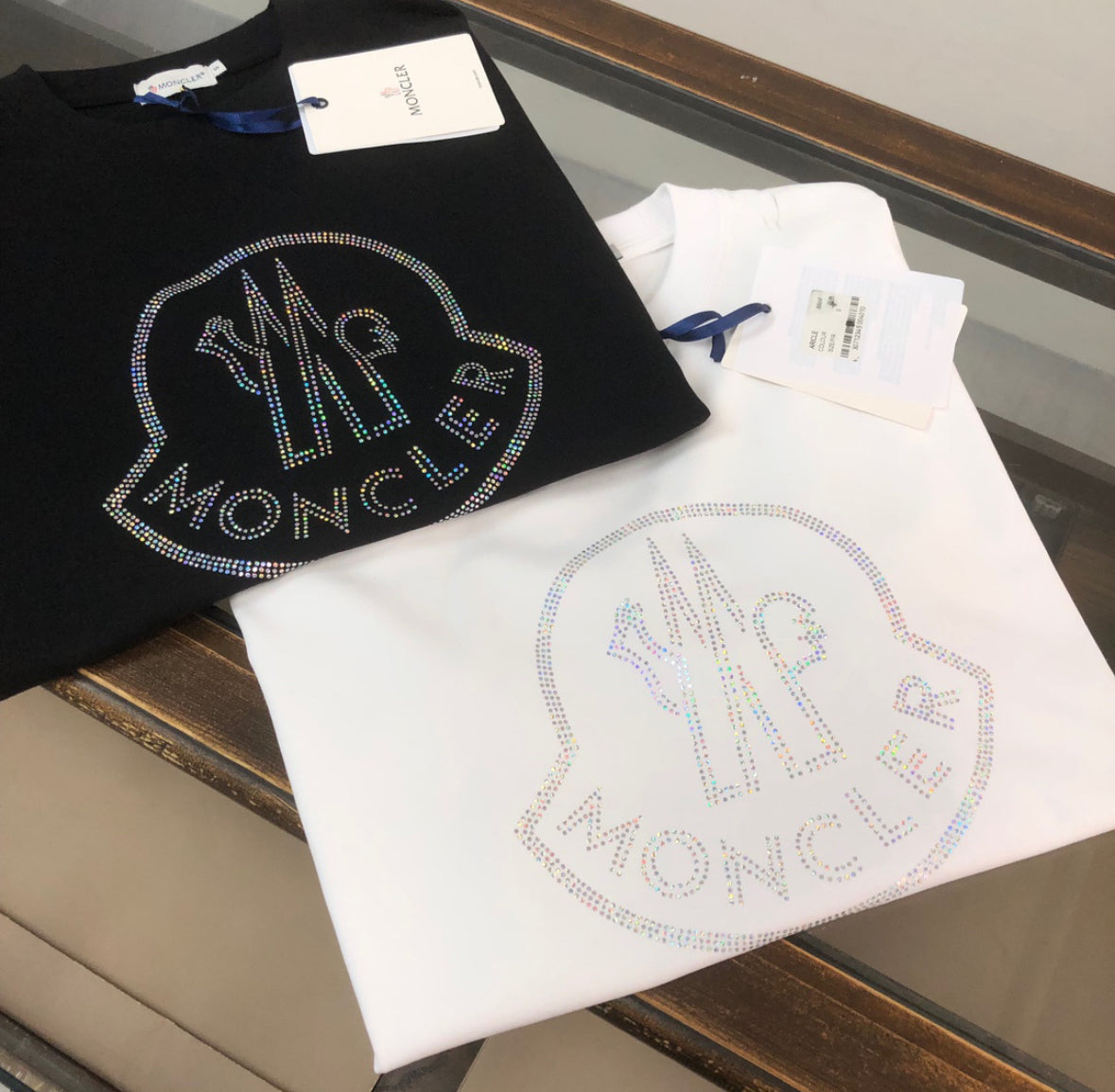Moncler T-shirt