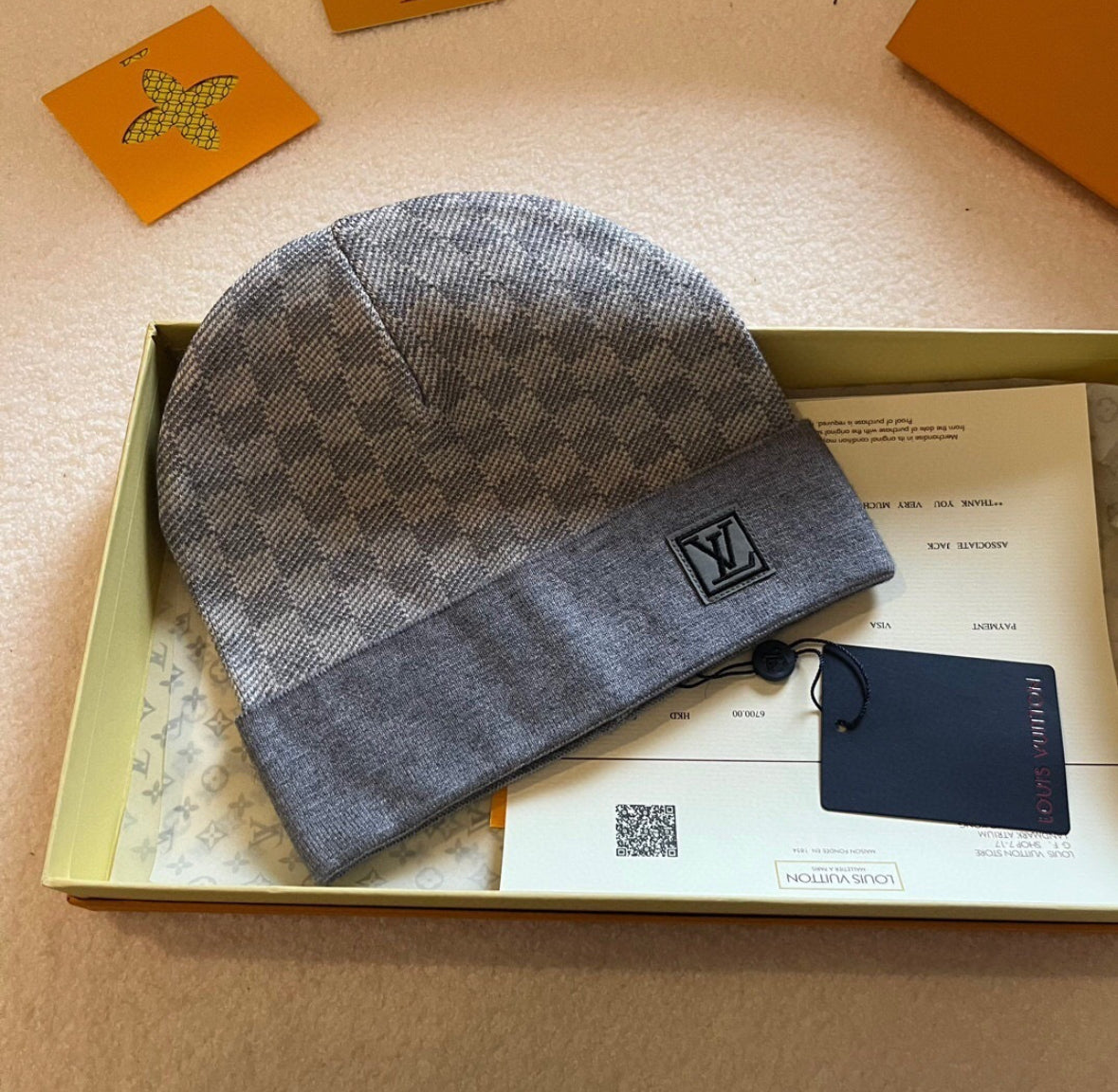Lv beanie