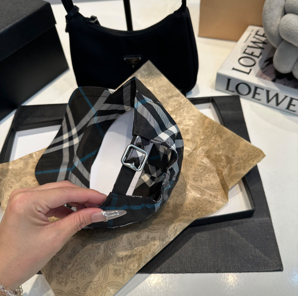 Burberry hat