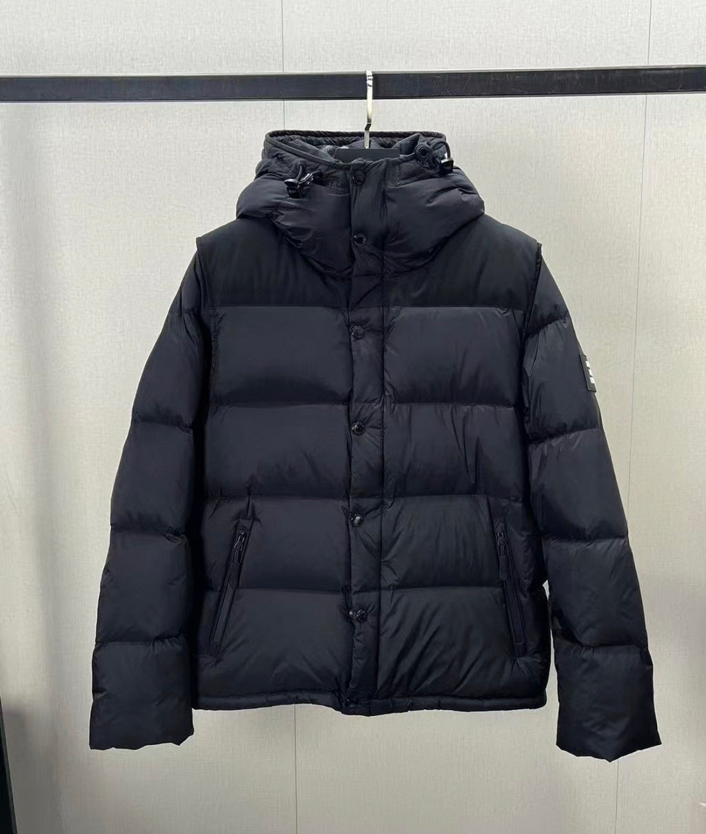 Burberry convertible jacket (Fast Delivery 1-3 Days only on Size S)