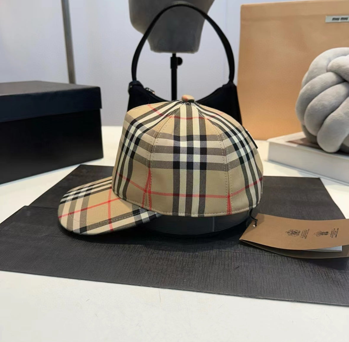 Burberry hat