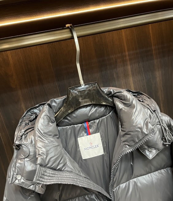 Moncler Maya