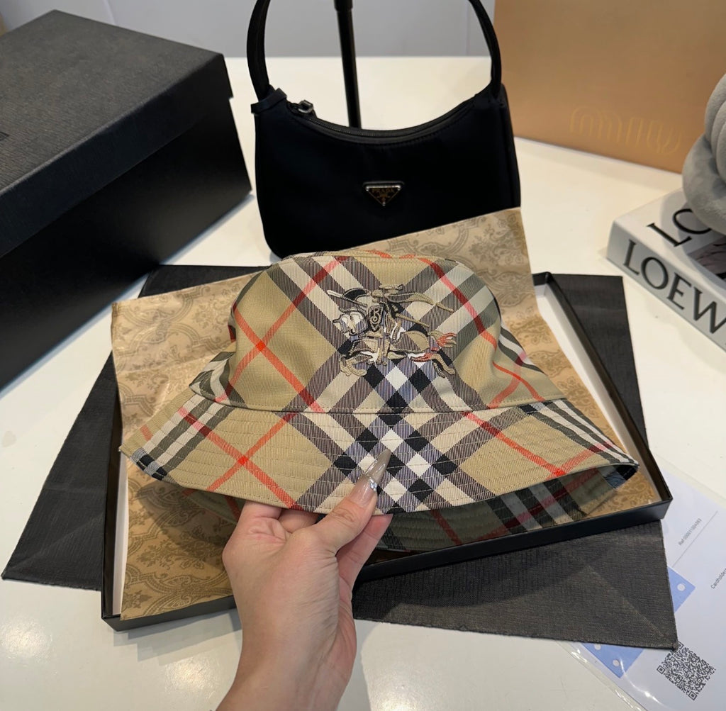 Burberry Beige Unisex Bucket Hat